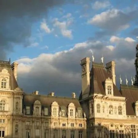 Heart Of Marais Typical, Charming & Calm شقة